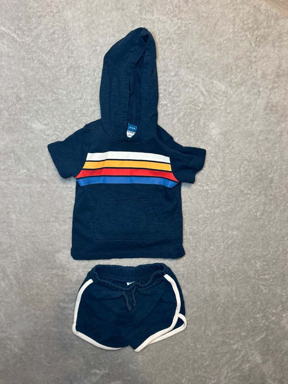 Old Navy Infant Boys Short-Sleeve Hooded T-Shirt and Shorts Set